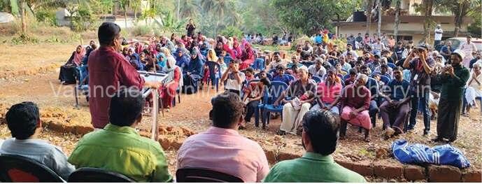 athipatta-poultry-waste-issue-protest